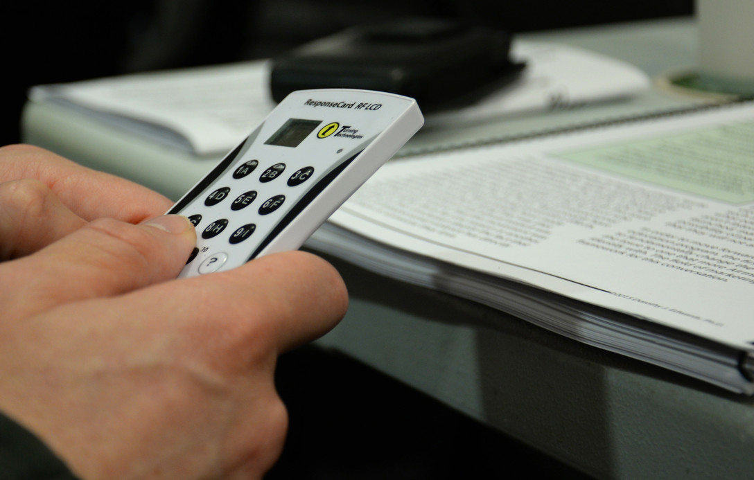 Effective Use of Clickers in the Classroom - Center for Teaching Excellence